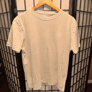 American Eagle Outfitters Beige Short Sleeve Tee